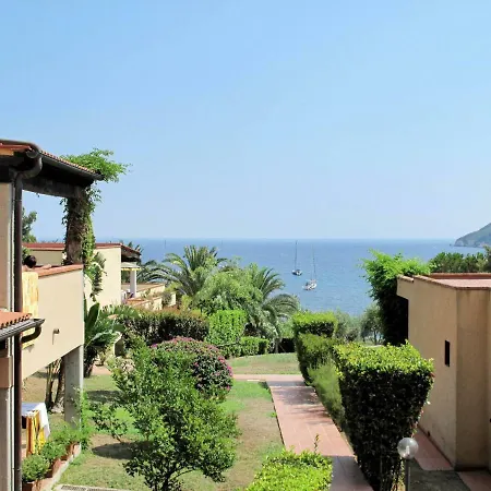 Casa Del Golfo 102s Apartment